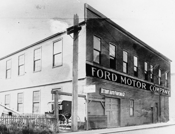 Detroit’s Enduring Legacy: The Ford Motor Company – The Car Brand Started by Ford