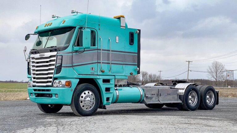 Freightliner Trucks For Sale In USA: Your Comprehensive Guide to Buying the Right Rig