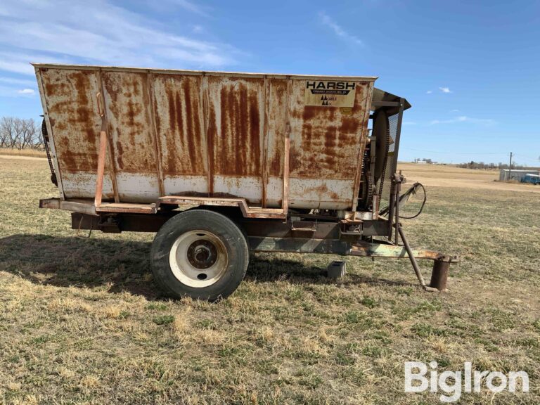 Harsh Feed Trucks For Sale: Navigating the Market for Robust Agricultural Workhorses