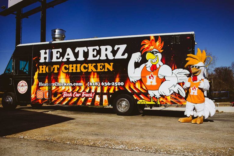 Simple Chicken Food Truck Interior: Mastering Efficiency on Wheels