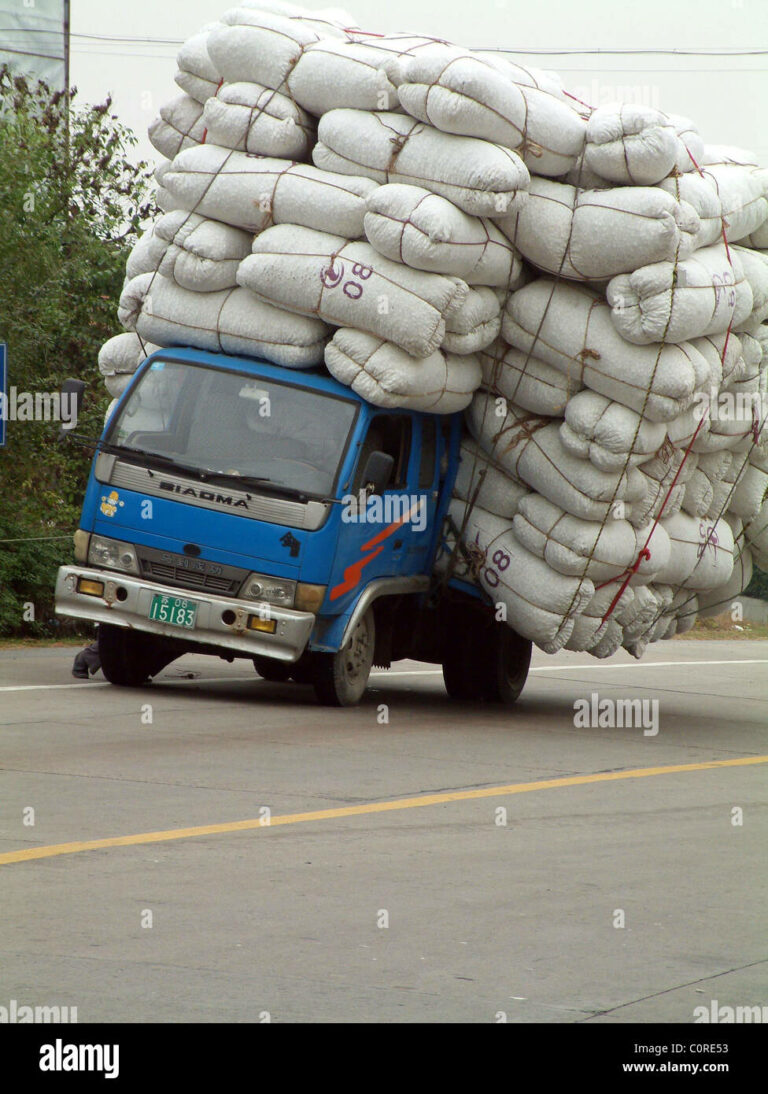 What Is The Load Length For A Foot Box Truck?