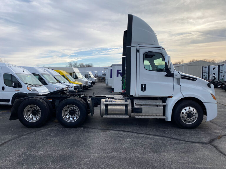 Automatic Transmission Day Cab Trucks For Sale: A Comprehensive Guide
